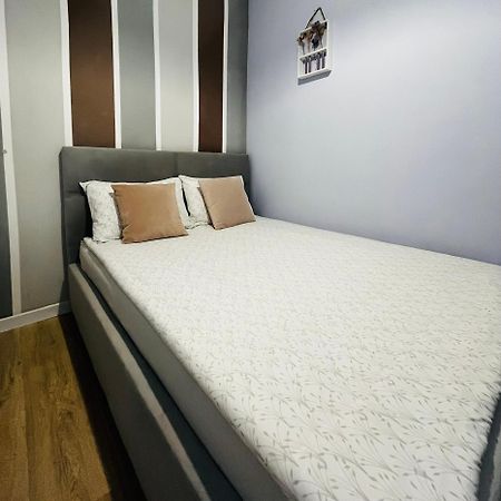 Iren Smart Apartment Lviv Exterior foto