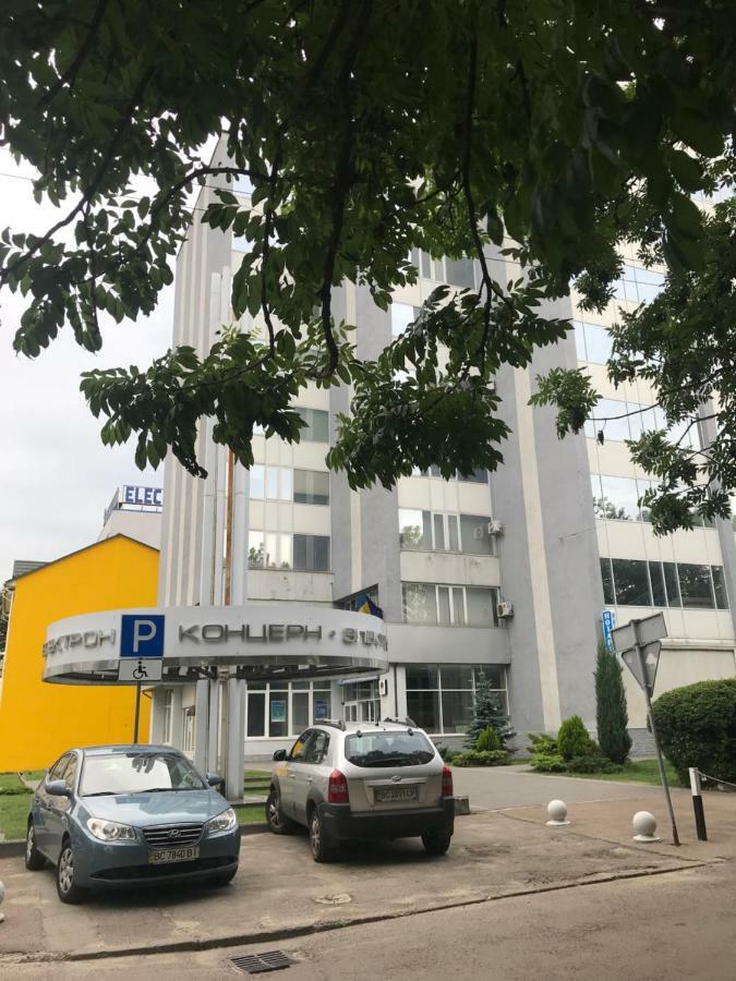 Iren Smart Apartment Lviv Exterior foto